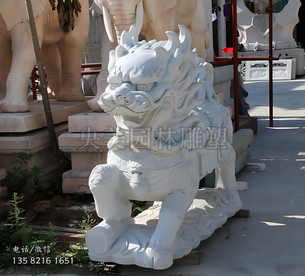 漢白玉瑞獸麒麟石雕
