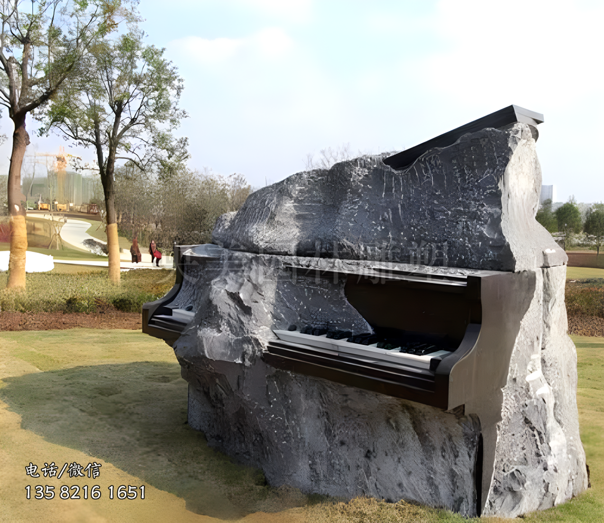 創(chuàng)意鋼琴景觀(guān)雕塑擺件