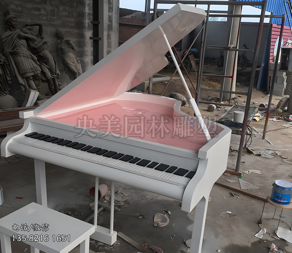 玻璃鋼仿真鋼琴雕塑