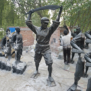 耍大刀 八路軍玻璃鋼仿銅戰(zhàn)士