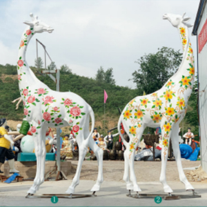 回頭長頸鹿 玻璃鋼