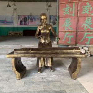 玻璃鋼仿銅彈古箏的人物