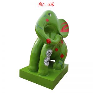 玻璃鋼彩繪蹲象